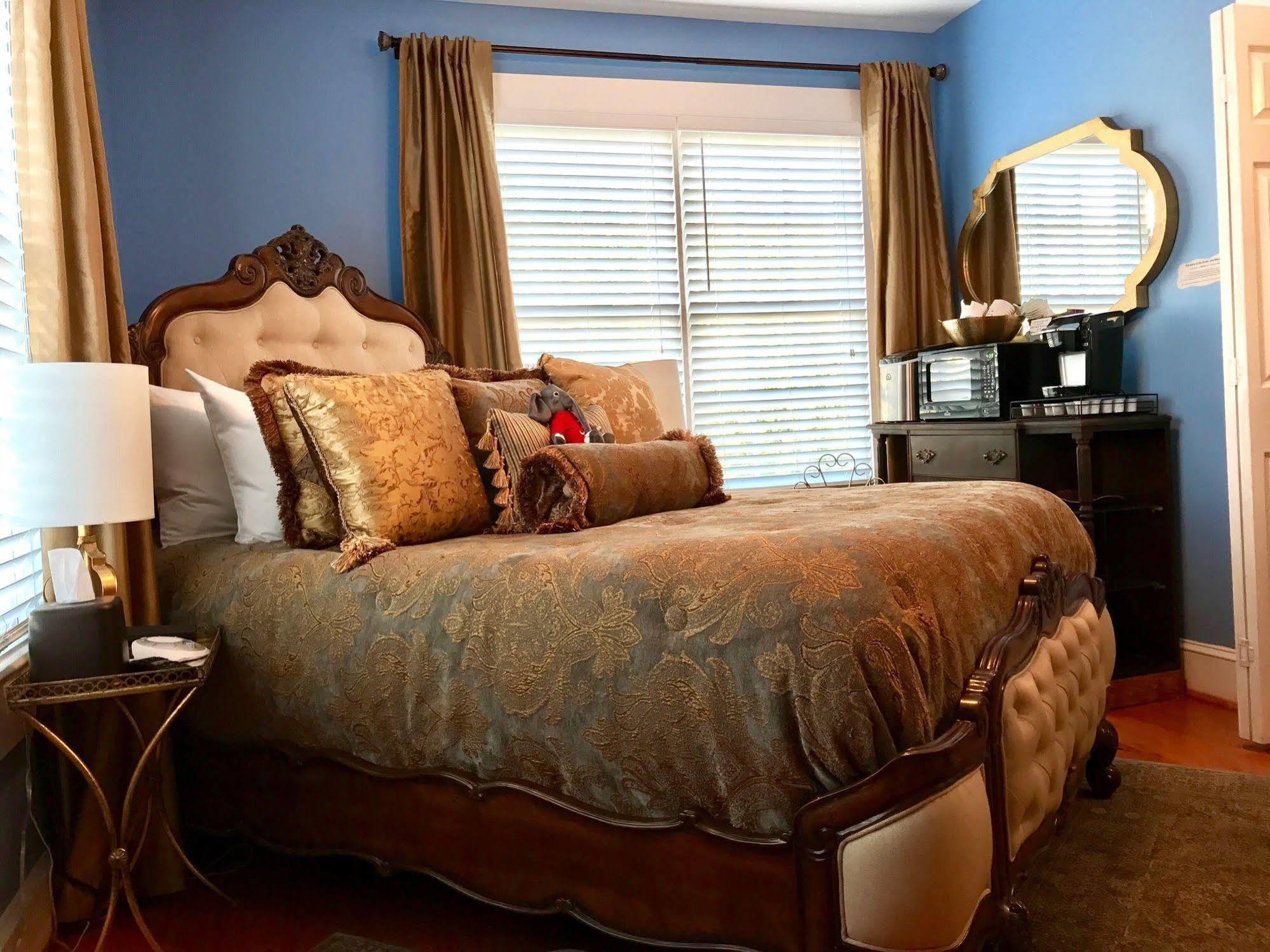 Bama Bed And Breakfast - Chimes Suite Tuscaloosa Exterior photo